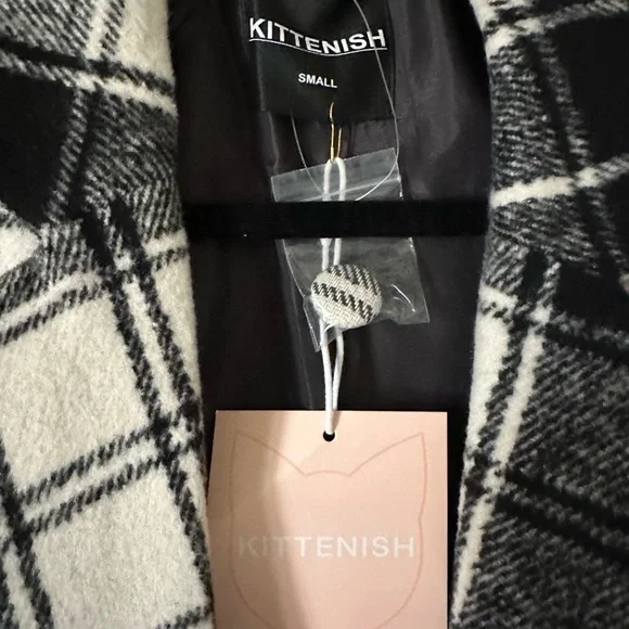 Kittenish black & white plaid Coat - Picture 3 of 3